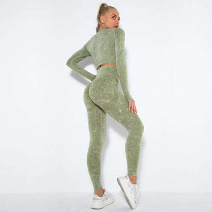 model wearing booty contouring matching suit from Vibras Activewear.